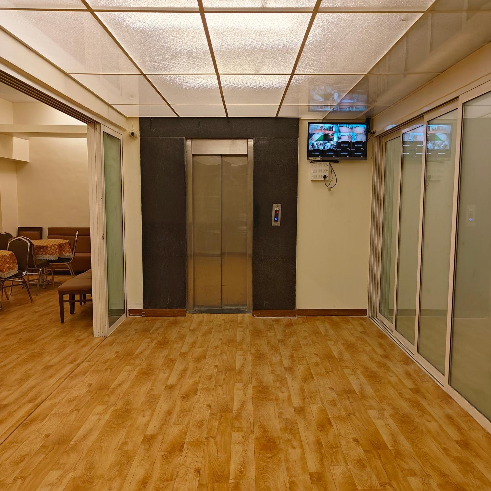 Hotel Tuliip Residency à Bombay Extérieur photo