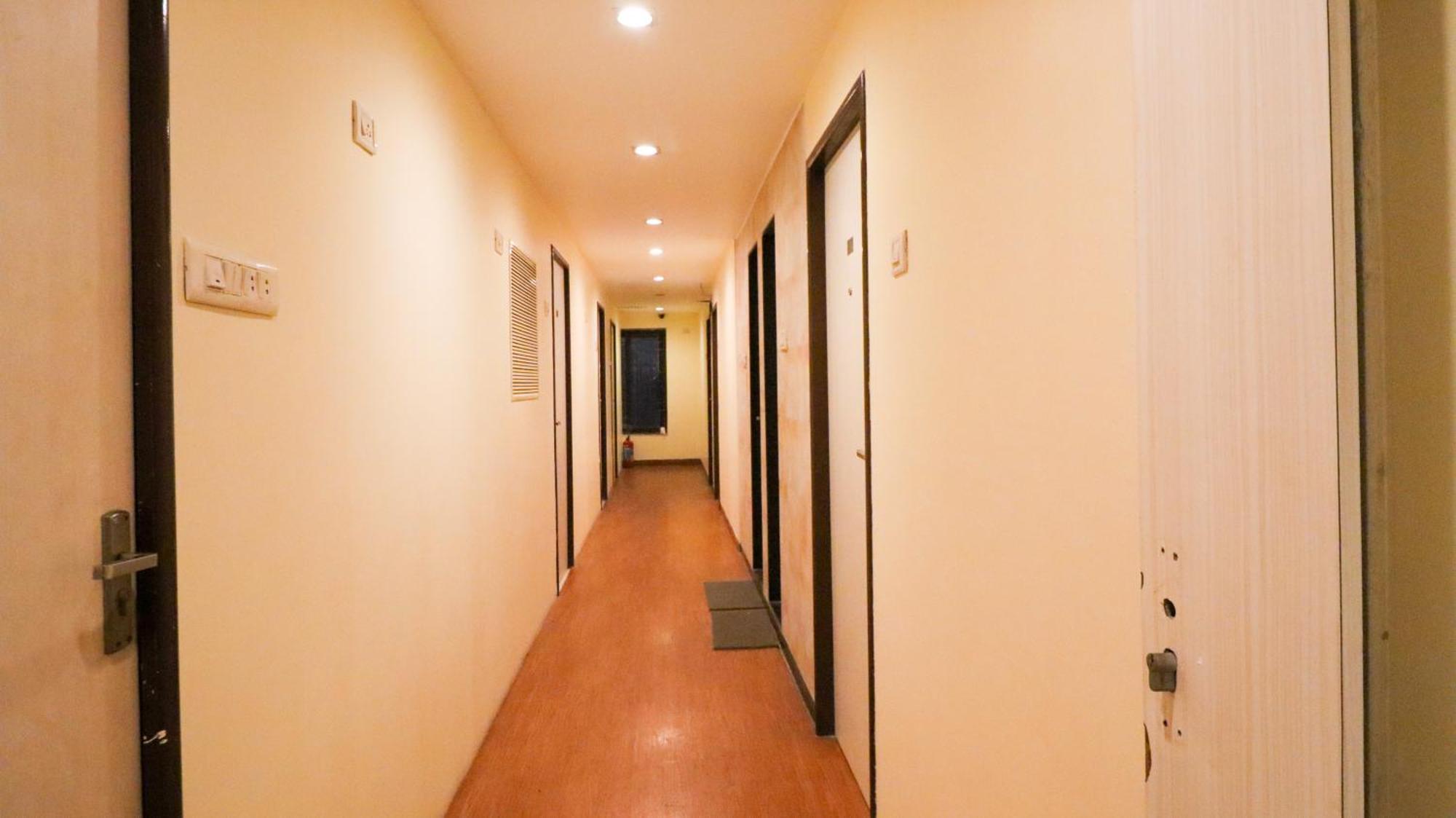 Hotel Tuliip Residency à Bombay Extérieur photo