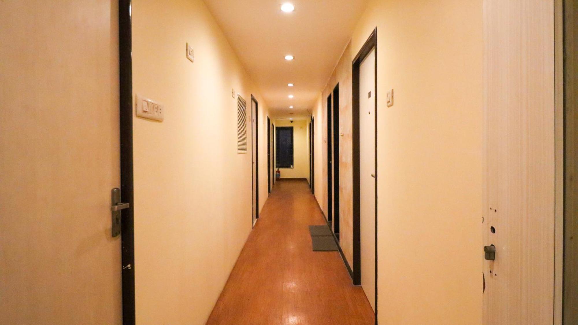 Hotel Tuliip Residency à Bombay Extérieur photo